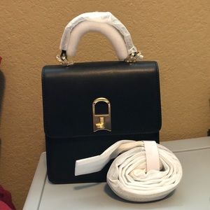 Black and gold purse